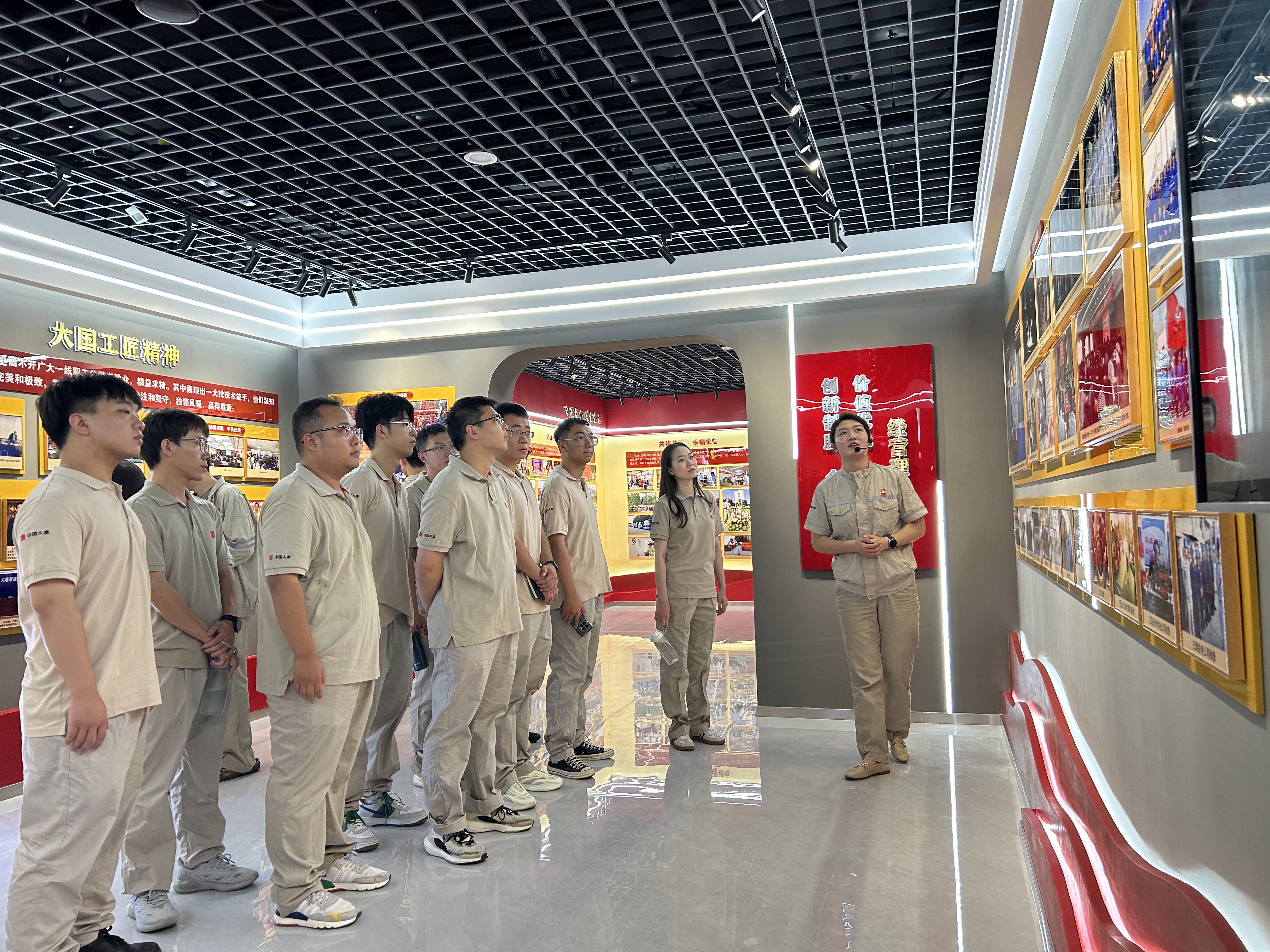 1720694193700039821.jpg 旅行企业文化展馆 (2).jpg